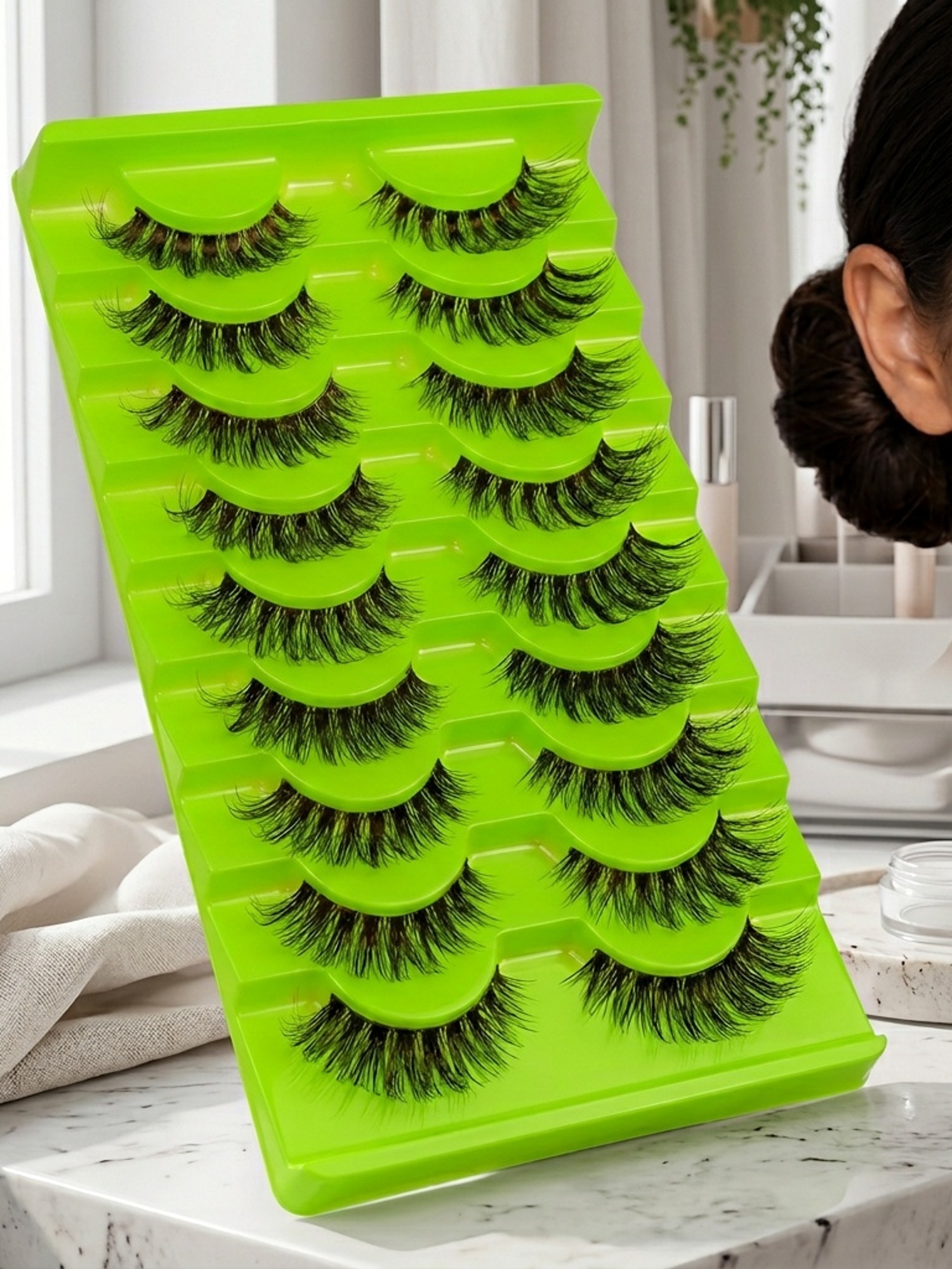 10 Paar Volumen Wimpern – Flauschige C-Curl Lashes mit transparentem Band